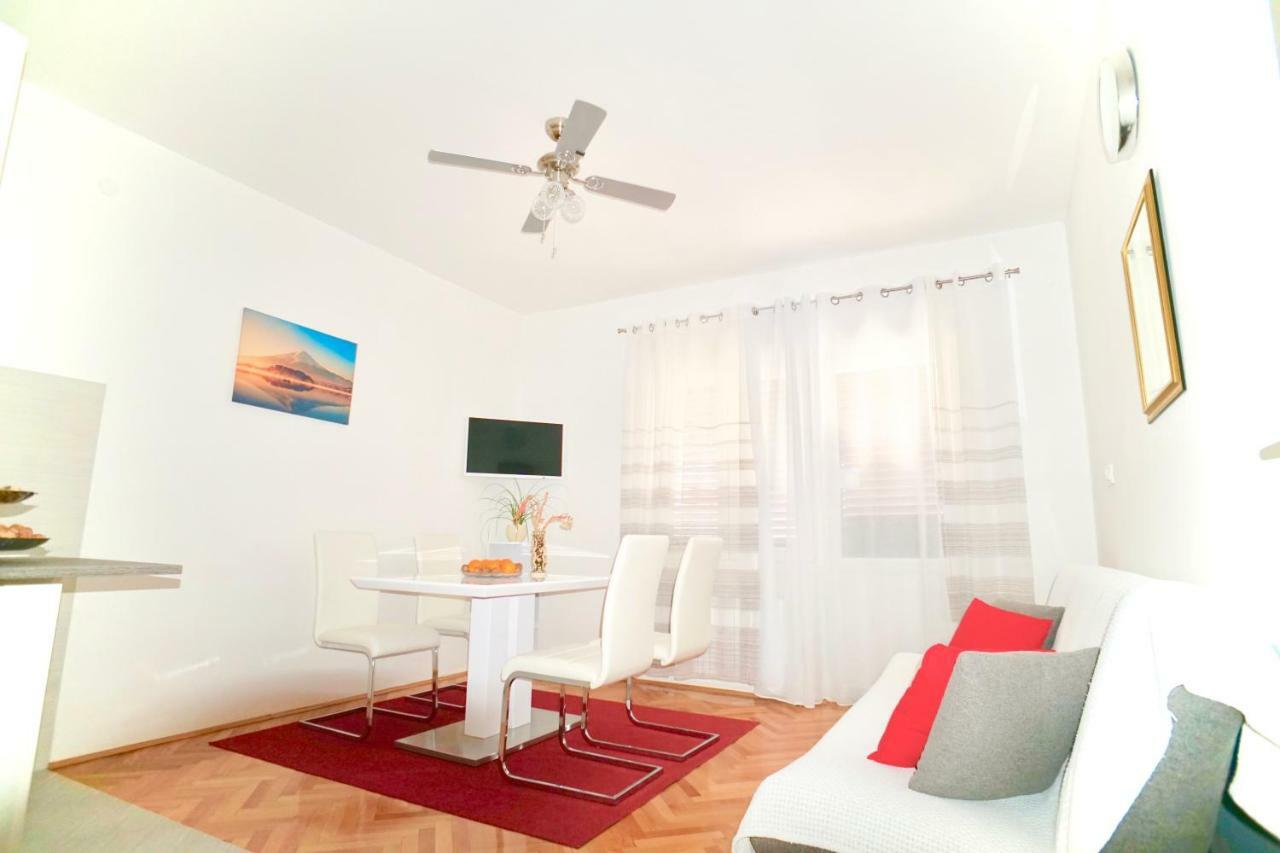 Hotel House Mariposa Trogir Exterior foto